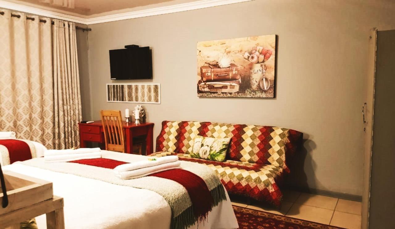 Graceland Guesthouse Potchefstroom Buitenkant foto