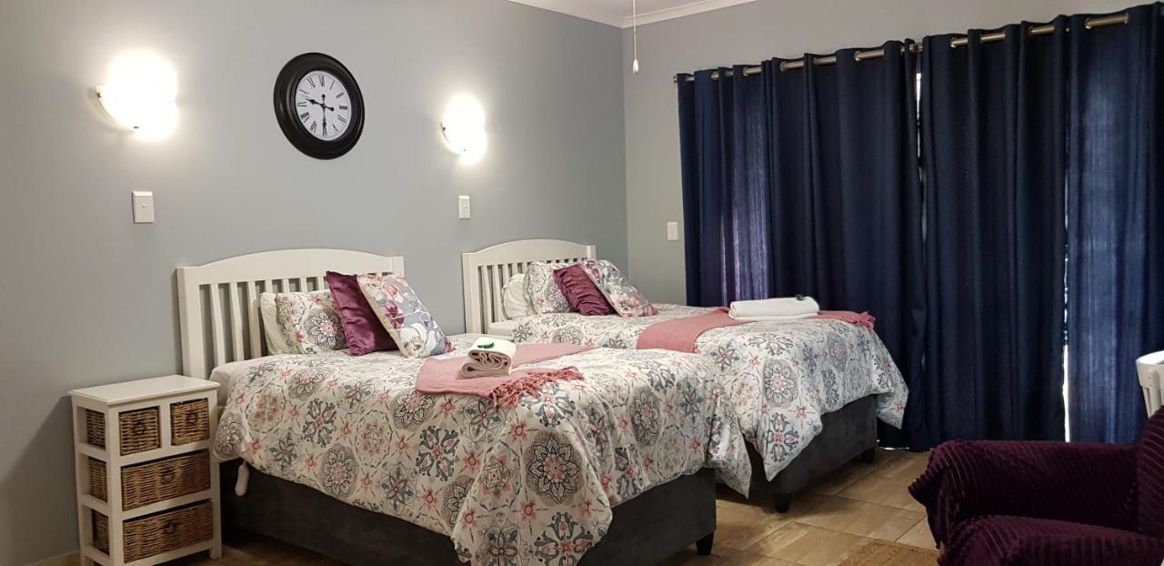Graceland Guesthouse Potchefstroom Buitenkant foto