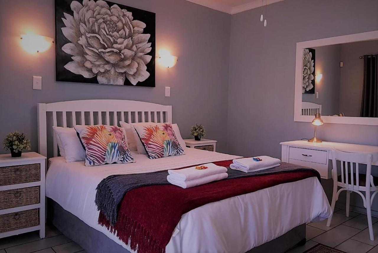 Graceland Guesthouse Potchefstroom Buitenkant foto