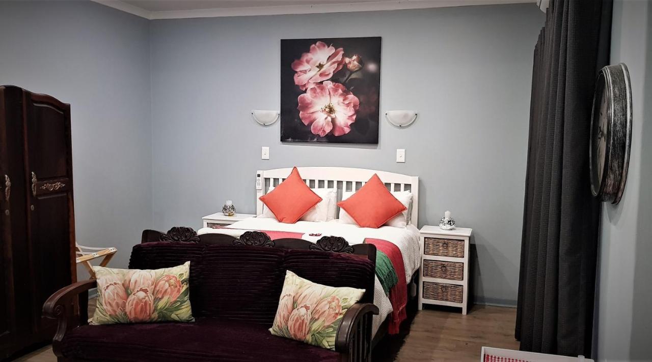 Graceland Guesthouse Potchefstroom Buitenkant foto