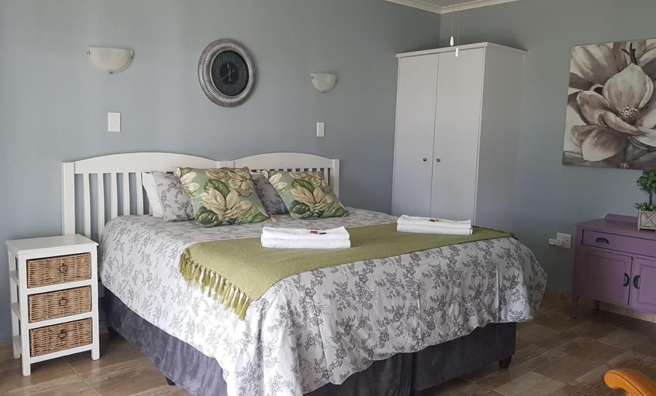Graceland Guesthouse Potchefstroom Buitenkant foto