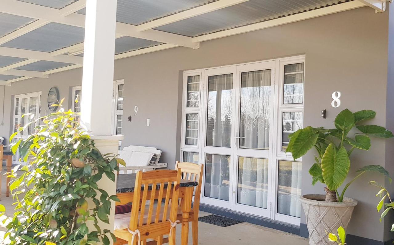 Graceland Guesthouse Potchefstroom Buitenkant foto