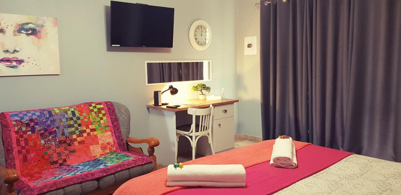 Graceland Guesthouse Potchefstroom Buitenkant foto