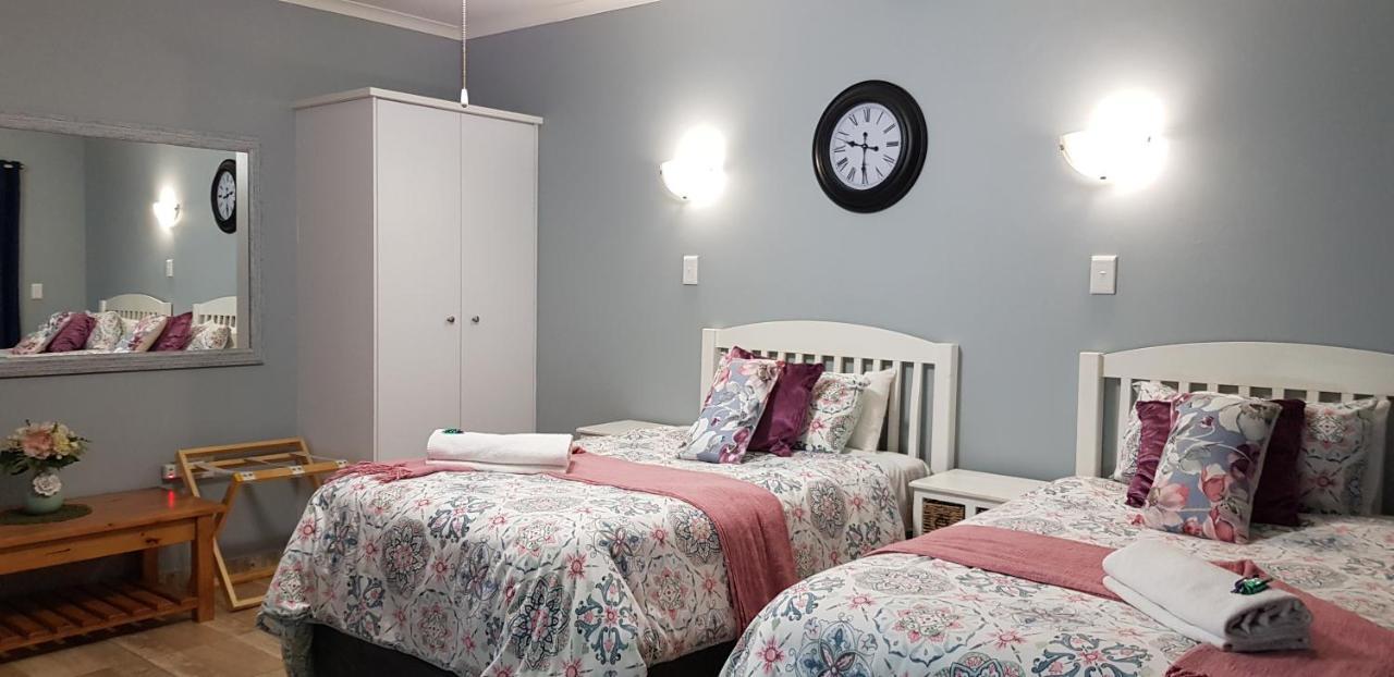 Graceland Guesthouse Potchefstroom Buitenkant foto