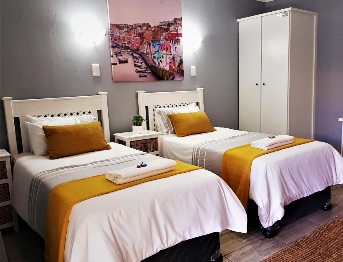 Graceland Guesthouse Potchefstroom Buitenkant foto