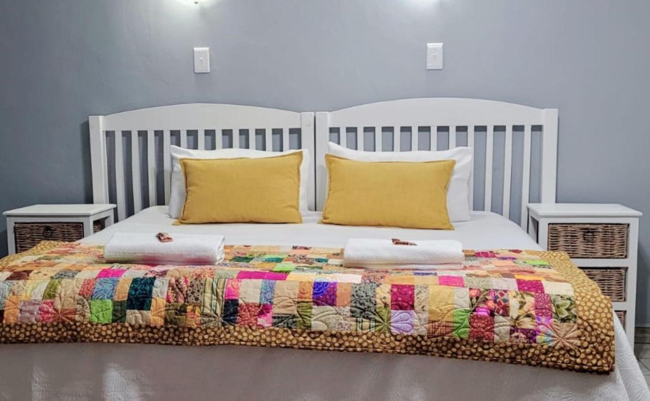 Graceland Guesthouse Potchefstroom Buitenkant foto