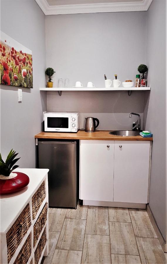 Graceland Guesthouse Potchefstroom Buitenkant foto
